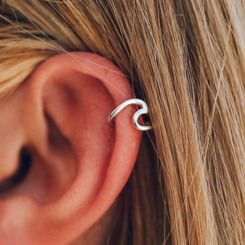 Pura Vida Wave Ear Cuff Earings - Silver Jewelry