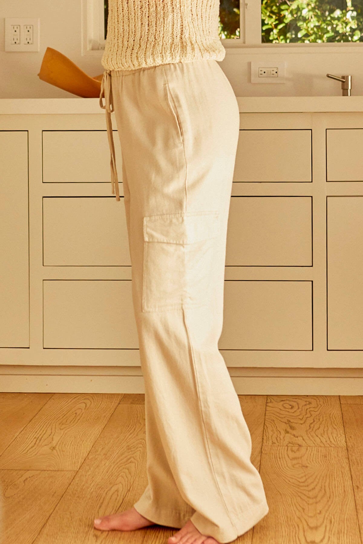 Cali 1850 Pull On Linen Beach Cargo Pant - Oat womens pants