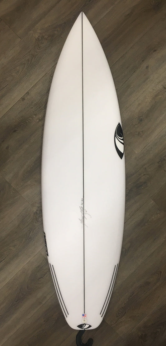 Sharp Eye Disco Surfboard - 5'10" x 19.5 x 2.5 x 30 Liters Futures Surfboard