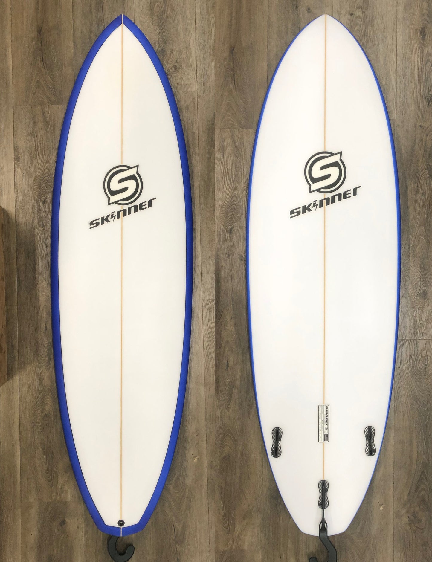 Skinner Surfboards 6'6 x 21.9" Rounded Diamond Tail blue Rail 40.10 L Surfboard