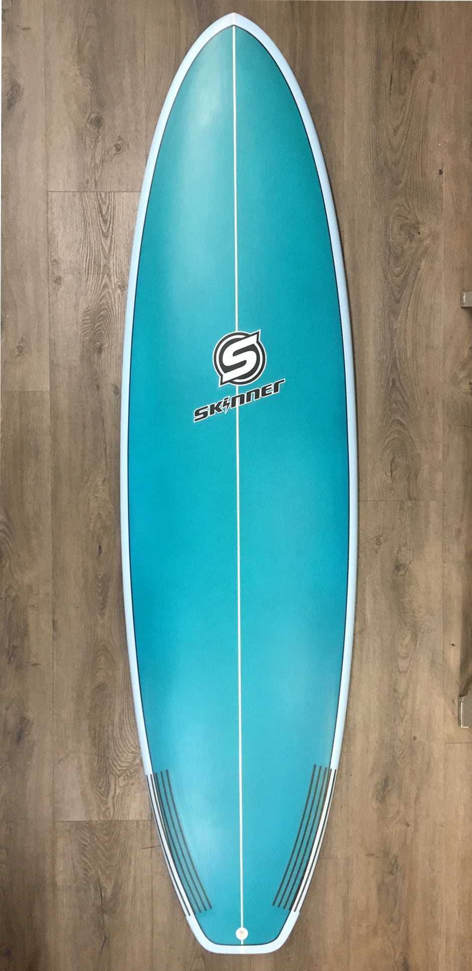 SOLD Skinner Surfboards 7'2" x 22.65" x 2.75" Performance Funshape Squash Tail Poly Surfboard