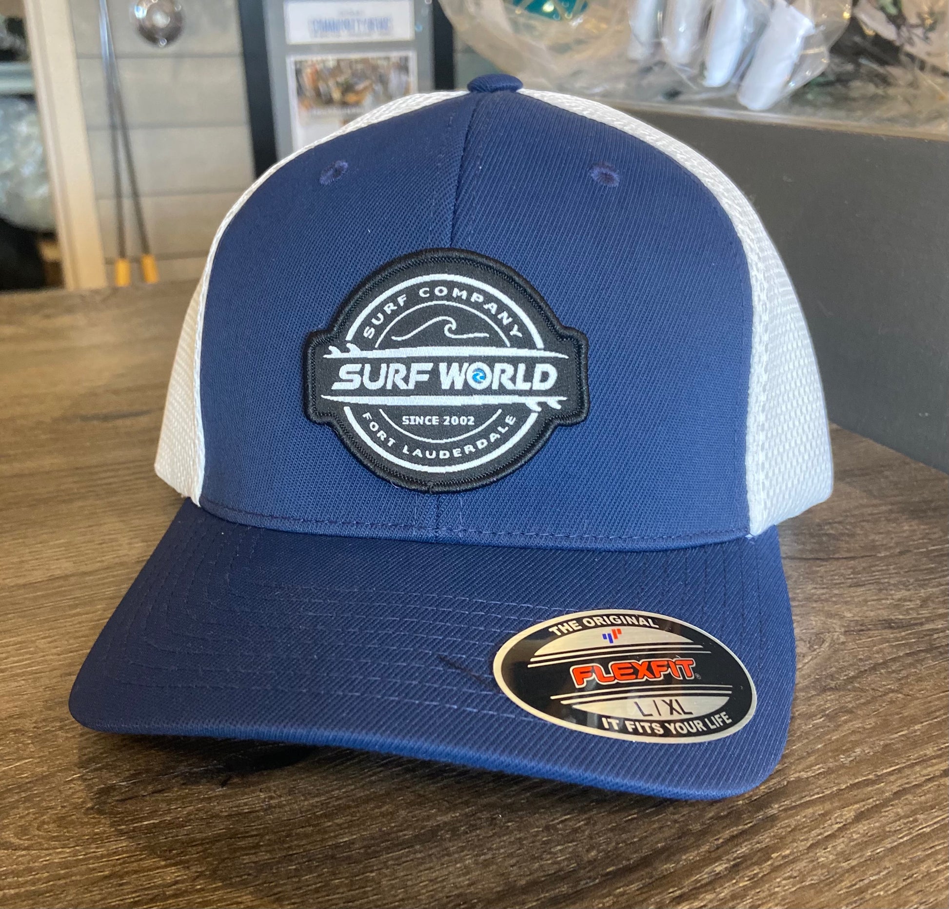 Surf World Double Boards Flexfit Airmesh Trucker Hat Mens Hat L-XL Navy White