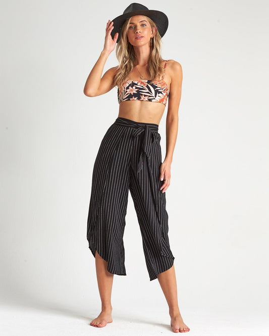 Billabong Capri Skies Pant - Black womens pant