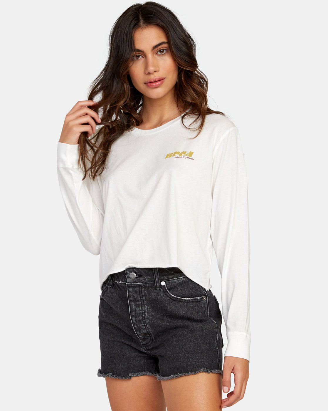 RVCA BREEZY LONG SLEEVE BOYFRIEND CROP T-SHIRT - Vintage White Womens T Shirt